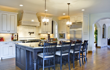 How to Design the Perfect Custom Kitchen Island for Your Space
