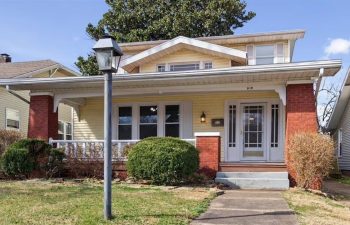 House featured in ‘Roseanne’ and ‘The Conners’ is for sale in Evansville, Indiana