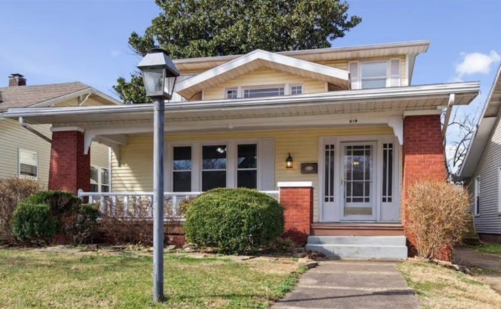 House featured in ‘Roseanne’ and ‘The Conners’ is for sale in Evansville, Indiana