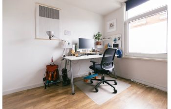 When to Replace Desk Chairs in Your Office