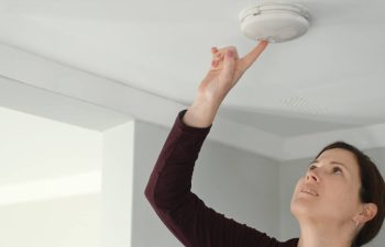 How to reset a smoke alarm that won’t stop beeping