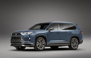2024 Toyota Highlander Price in India, Colours, Mileage, Top-speed, Specs, and More